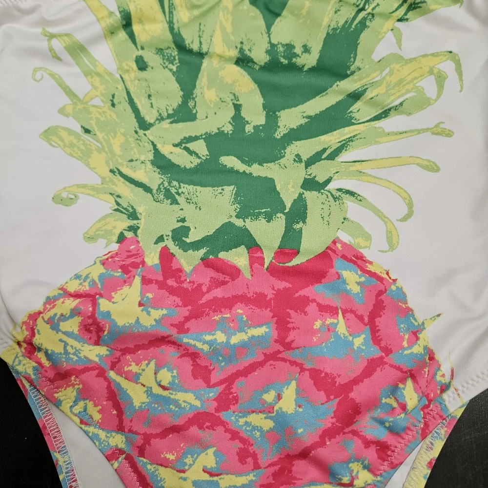 Chubbies Women’s One Piece Swimsuit Pink Pineapple Print Size small NWOT - Picture 4 of 7